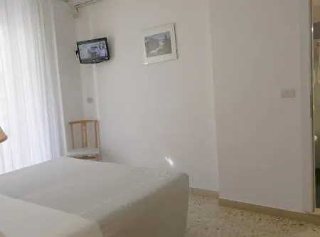 Madison Hotel 3*