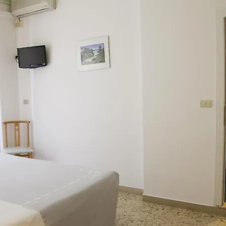Hotel Madison 3*